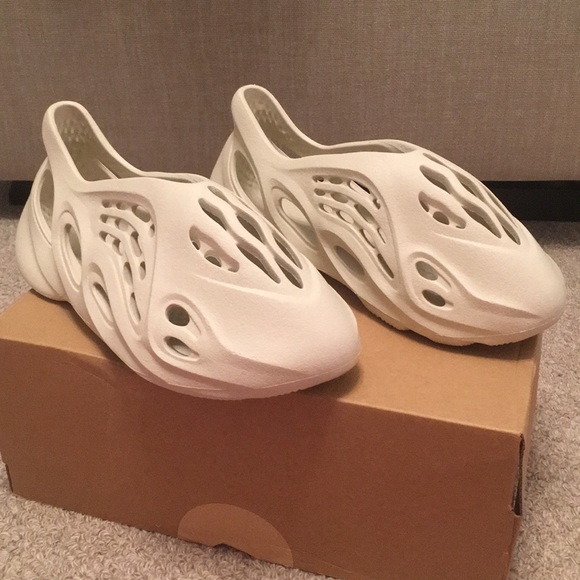 yeezy foam runner poshmark